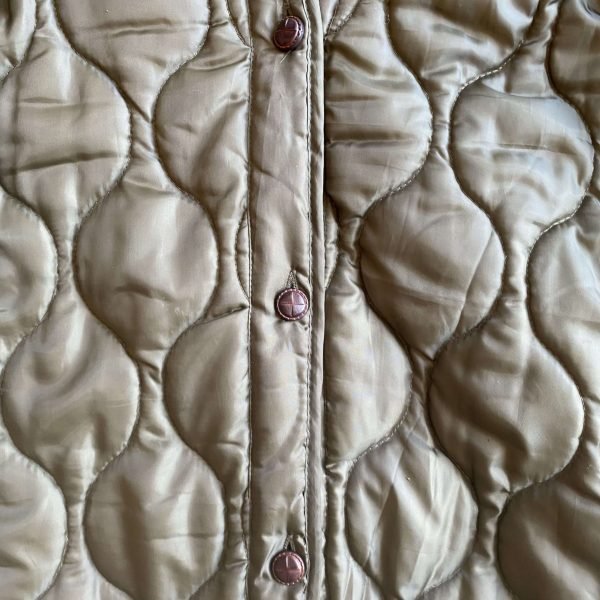 1990s Khaki Quilted Military Vintage Liner Jacket. Size Medium. - Image 3