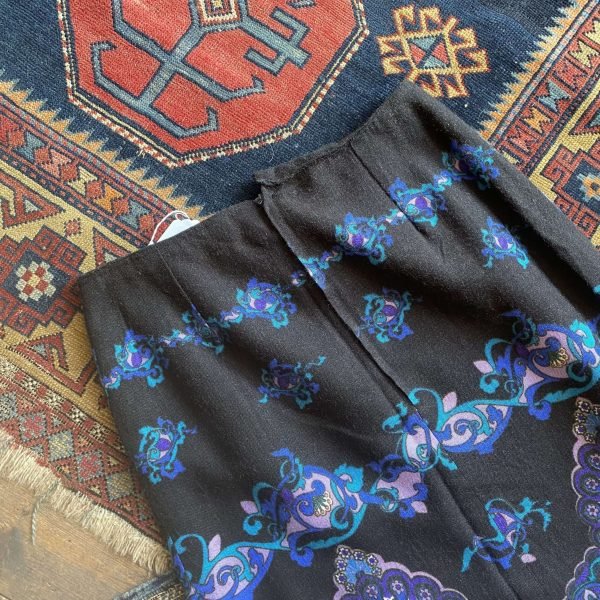 1970s Paisley Wool Column Vintage Maxi Skirt. 28” Waist/UK 10. - Image 4