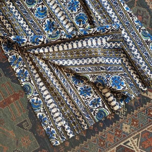1970s Indian Block Print Cotton Vintage Kaftan. Size Medium. - Image 2