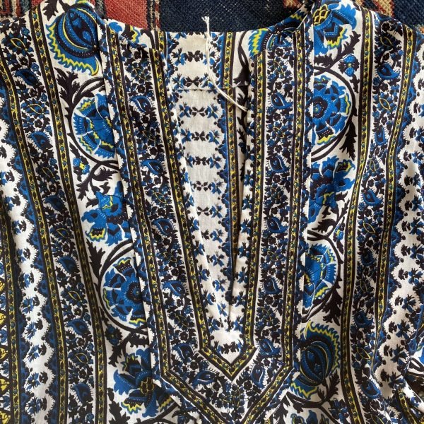 1970s Indian Block Print Cotton Vintage Kaftan. Size Medium. - Image 4