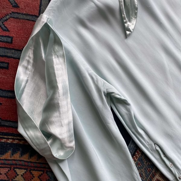 Antique 1930s Satin Back Crépe Cold Shoulder Gown. XXS/UK 4-6. - Image 10