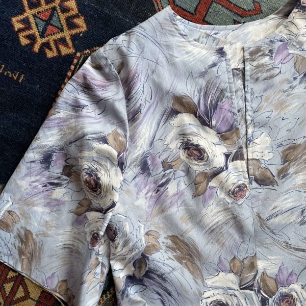 1970s Painterly Floral Silk Vintage Kaftan. UK 10/Small. - Image 3