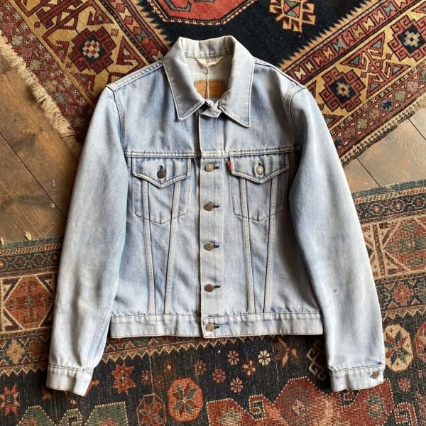 1970s Type III Denim Levi’s Jacket. 42” Chest/ Med-Large