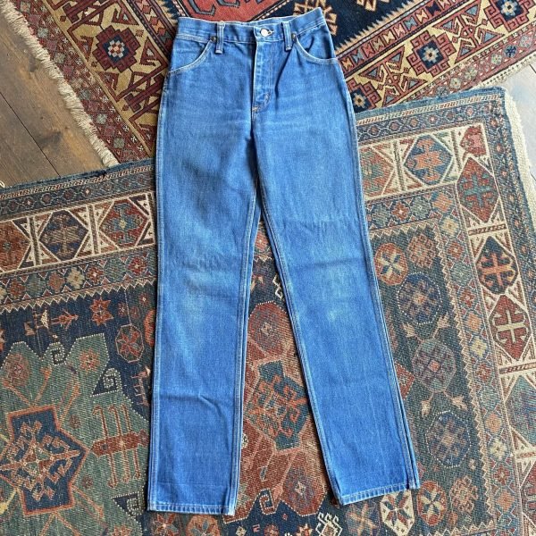 1970s Wrangler High Rise Slim Straight Leg Vintage Jeans. Made in USA. 25” W/UK 6. - Image 3