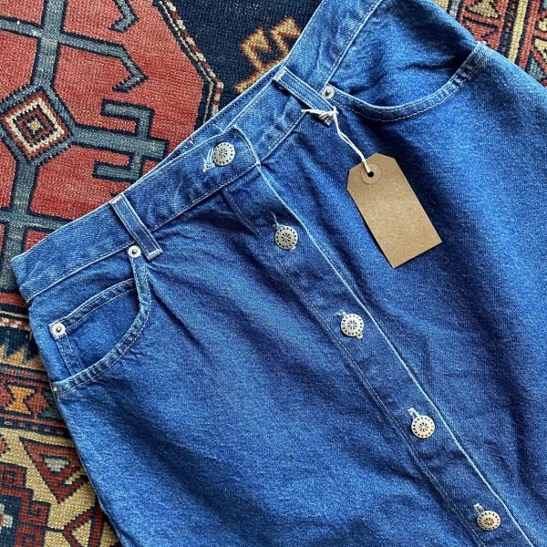 1990s Honors Button Front Denim Midi Vintage Skirt. 29” Waist. UK 12. - Image 2