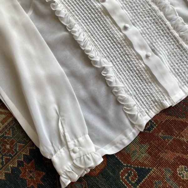 Late 70s/Early 80s Sheer Ruffle Front Vintage Blouse. UK 16. - Image 2