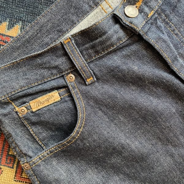 2001 Wrangler ‘Broken Twill’ High Waisted Vintage Jeans. 31” Waist/UK 12. - Image 5