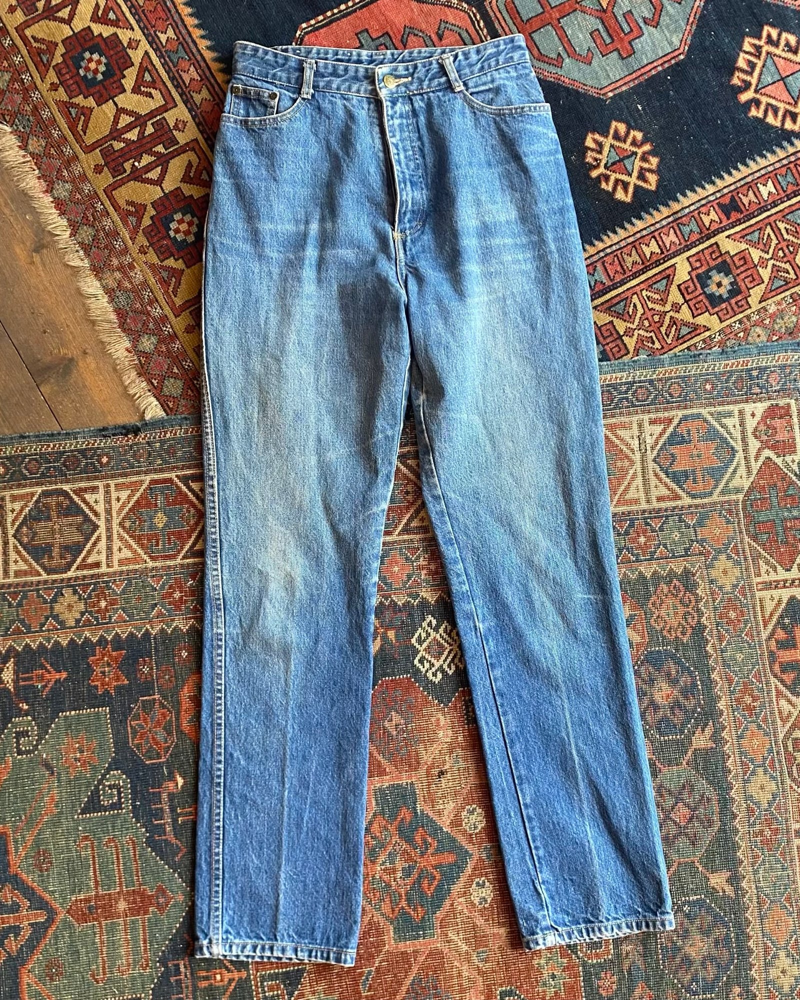 1990s Guess High Waisted Stonewashed Vintage Jeans. 30” Waist/UK 12.