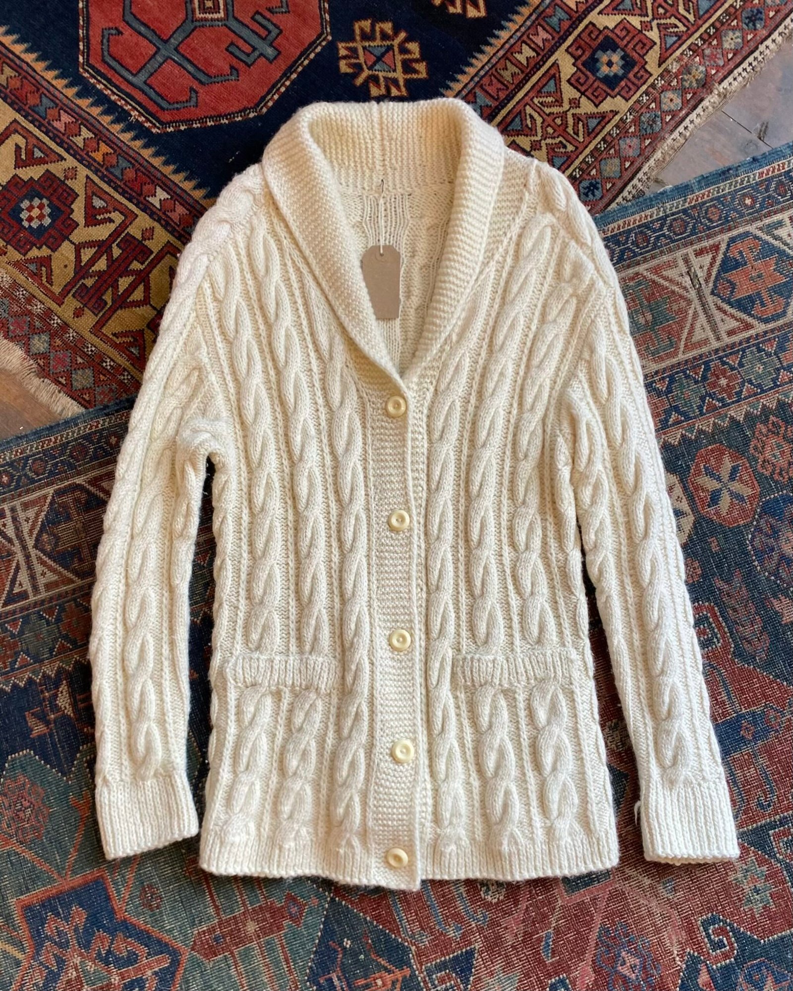 1970s Shawl Collar Cable Knit Vintage Cardigan. Size Small.