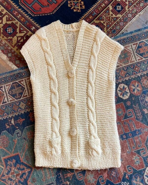 1970s Vintage Hand Knitted Cable Detail Slouchy Gilet. Size XL.