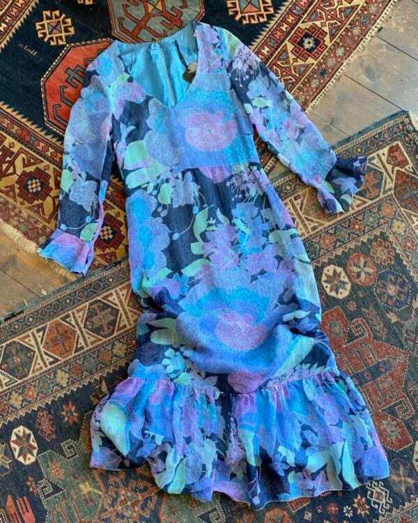 1960s early 1970s Floral Floaty Vintage Maxi Dress. UK 8.