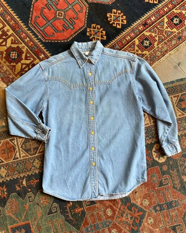 1980s/90s Stud Detail Western Style Vintage Shirt. Size Large.
