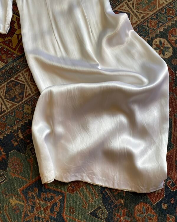 1960s Empire Line Pearl Satin Vintage Wedding Gown. UK 10. - Image 2