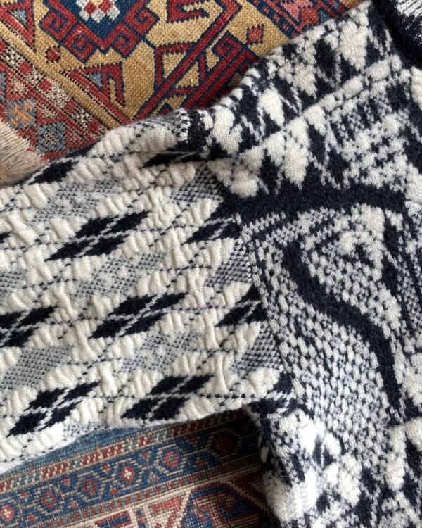 Rare 1990s Vintage Coogi Abstract Argyle Pattern Wool Jumper. Size Large. - Image 6