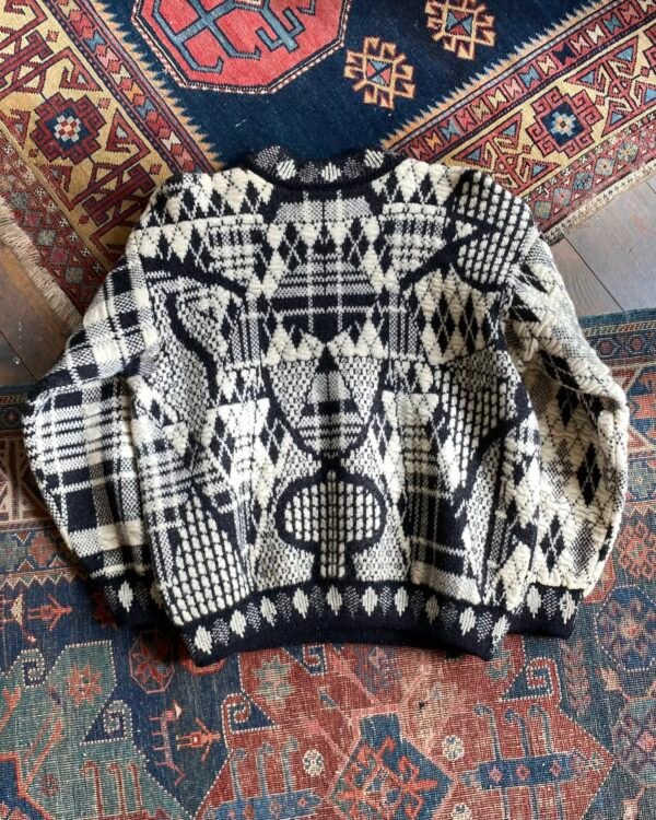 Rare 1990s Vintage Coogi Abstract Argyle Pattern Wool Jumper. Size Large. - Image 8