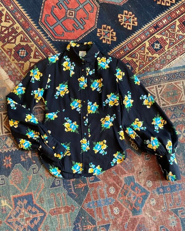 1970s Fiorucci Beagle Collar Bishop Sleeve Vintage Blouse. UK 8 to 10.