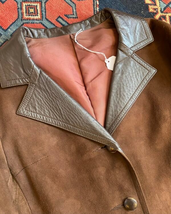 1970s Soft Suede & Coney Fur Trim Vintage Coat. UK 10-12. - Image 5