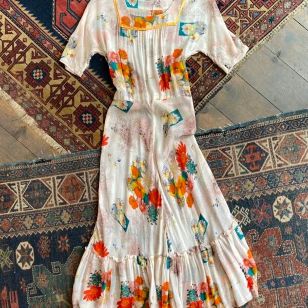 1940s Vintage Handmade Floral Cold Rayon Afternoon Dress. UK 6/XS.