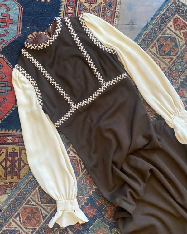 1960s Shubette of London Contrast Sleeve Vintage Prairie Dress. UK 8-10. - Image 2