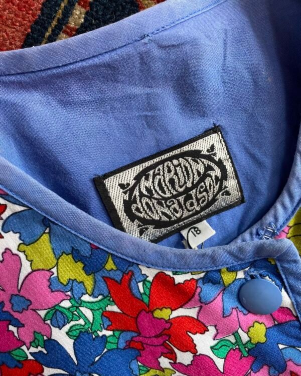 1970s/80s Marion Donaldson Bright Cotton Floral Vintage Dress. UK 12 to 14. - Image 4