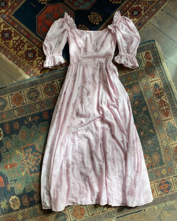 1970s/80s Puff Sleeve Leaf Print Vintage Maxi Dress. UK 8-10.