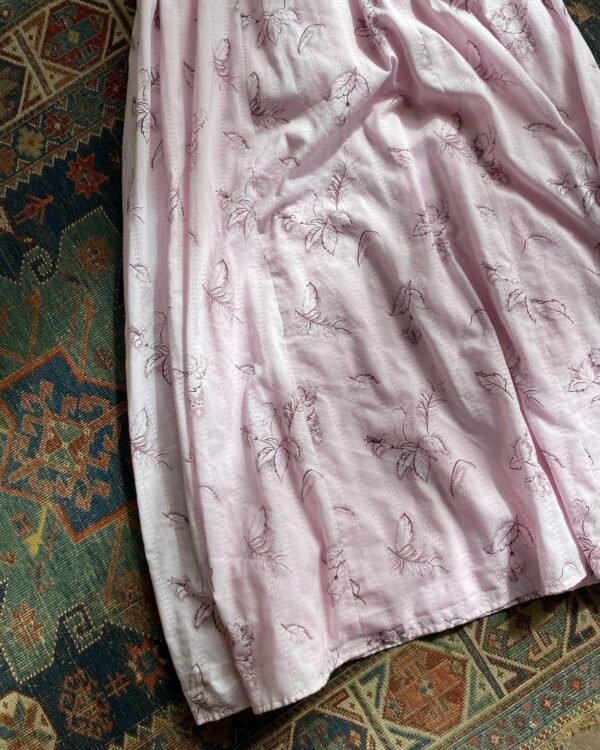 1970s/80s Puff Sleeve Leaf Print Vintage Maxi Dress. UK 8-10. - Image 2