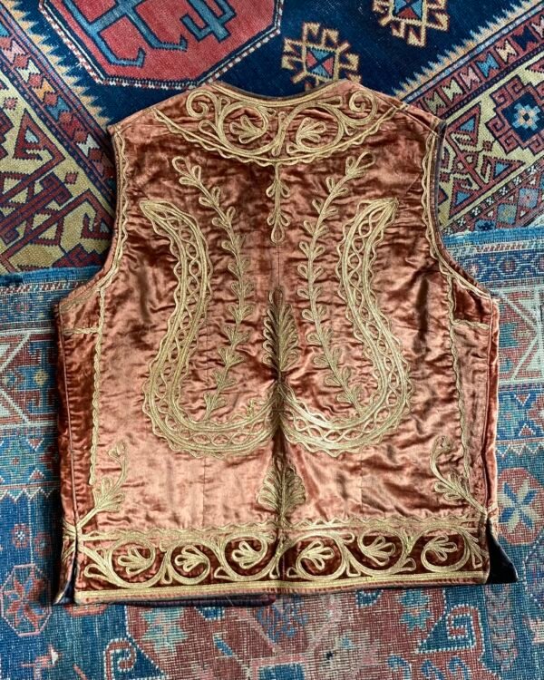 Mid 1970s Vintage Ottoman Style Gold & Bronze Velvet Waistcoat. 42” Chest/Large. - Image 2