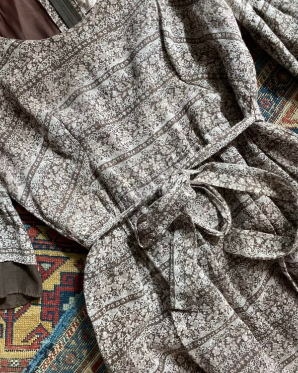 1970s Kati at Laura Phillips Lacy Floral Print Vintage Maxi Dress. UK 10. - Image 5