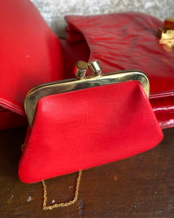 1960s Koret Poppy Red Patent Leather Vintage Bag. - Image 5