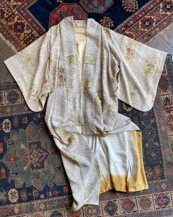 1950s Stained Glass Print Heavy Silk Vintage Kimono. One Size.