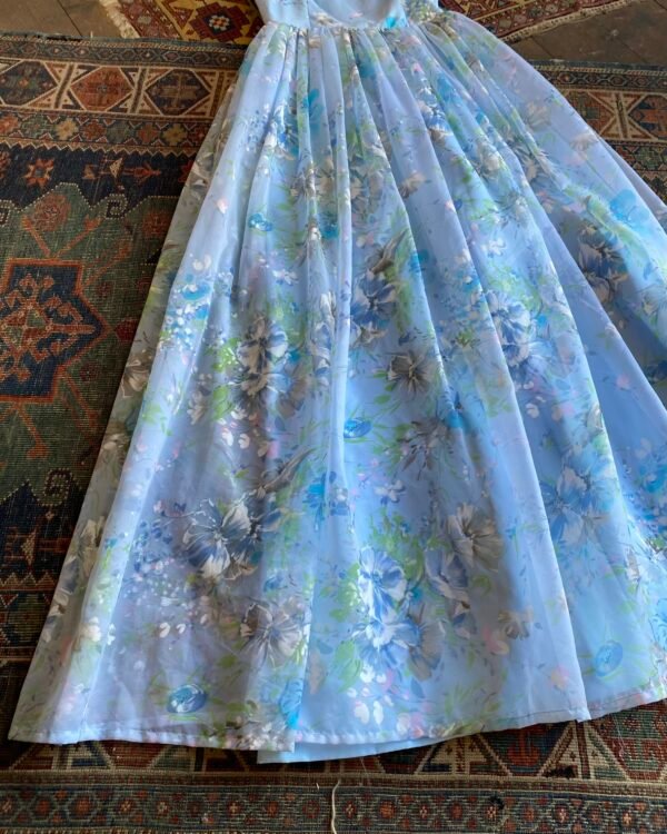 1970s Floaty Painterly Floral Vintage Maxi Dress. UK 6-8. - Image 2