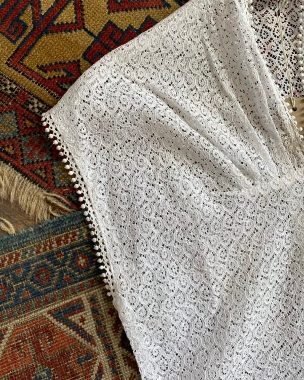 1940s Delicate Lace Button Front Vintage Blouse. XS/UK 6-8. - Image 4