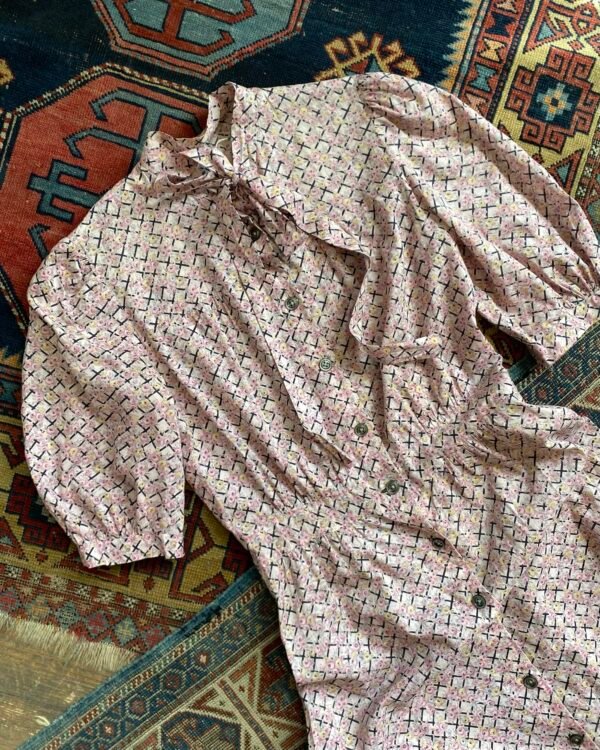1940s/50s Fine Floral Cotton Button Front Vintage Tea Dress. UK 8. - Image 4
