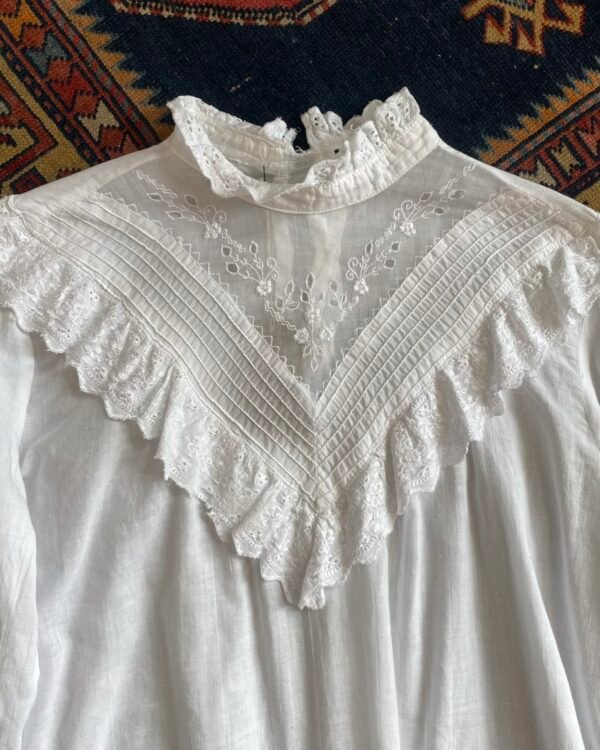 1970s Vintage Prairie Style French Cotton Blouse. UK 12. - Image 3