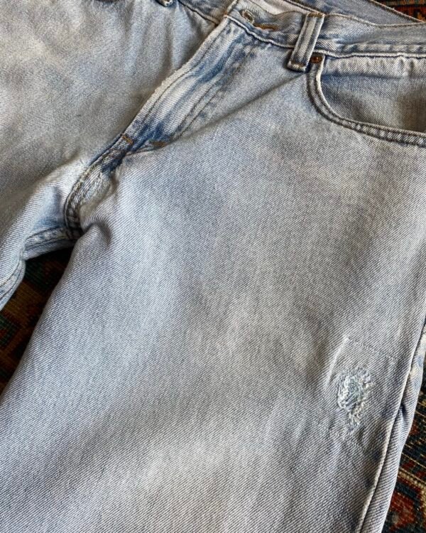 Levi’s 550 Bleach Wash Distressed & Repaired Jeans. 32” W/30” L. - Image 4