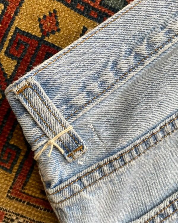 Levi’s 550 Bleach Wash Distressed & Repaired Jeans. 32” W/30” L. - Image 11