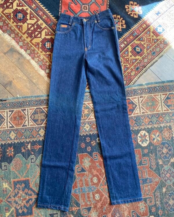1980s Mash Indigo Denim Straight Leg Vintage Jeans. 25”W/36”L/UK 6.