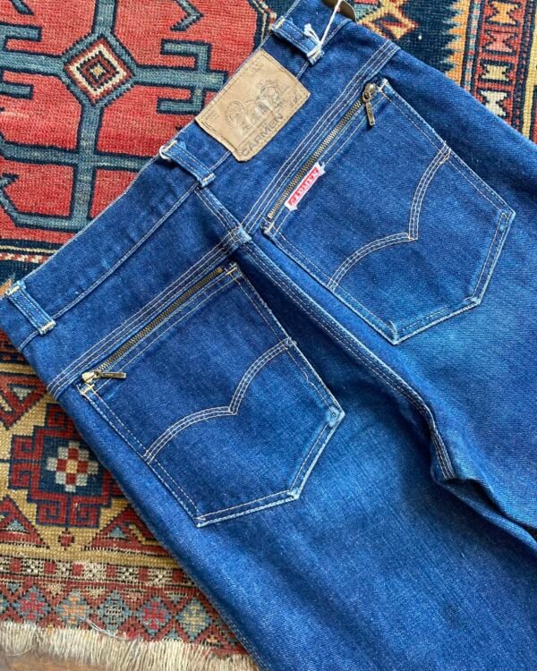 1980s Carmen High Waist Straight Leg Vintage Jeans. 28”W/35”L/ UK 8 to 10. - Image 4