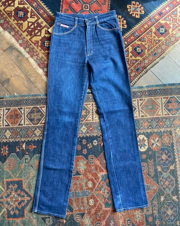 1980s Carmen High Waist Straight Leg Vintage Jeans. 28”W/35”L/ UK 8 to 10.