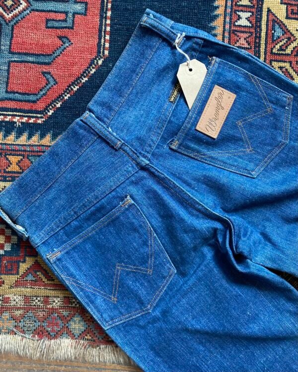 1970s/80s Vintage Wrangler Slim Straight Fit Jeans. 26”W/34”L/UK 6. - Image 2
