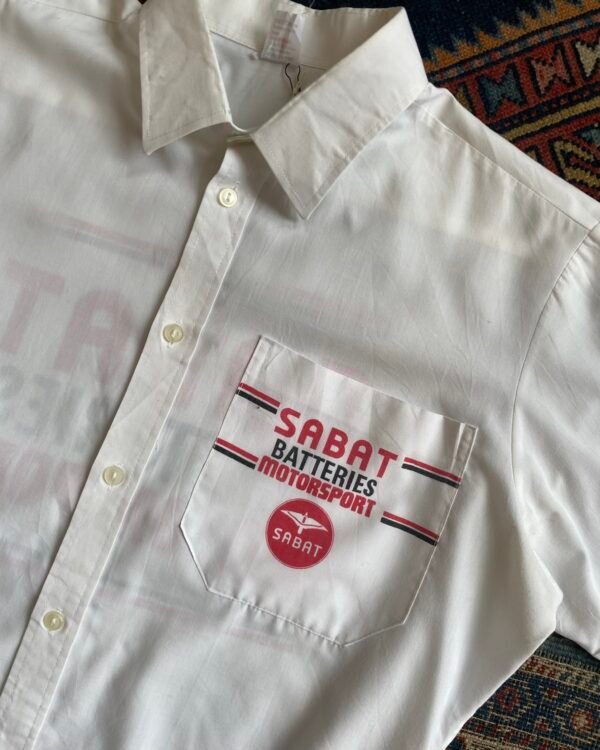 Rare 1970s Sabat Batteries Motorsport Vintage Pit Crew Shirt. Size XL. - Image 6