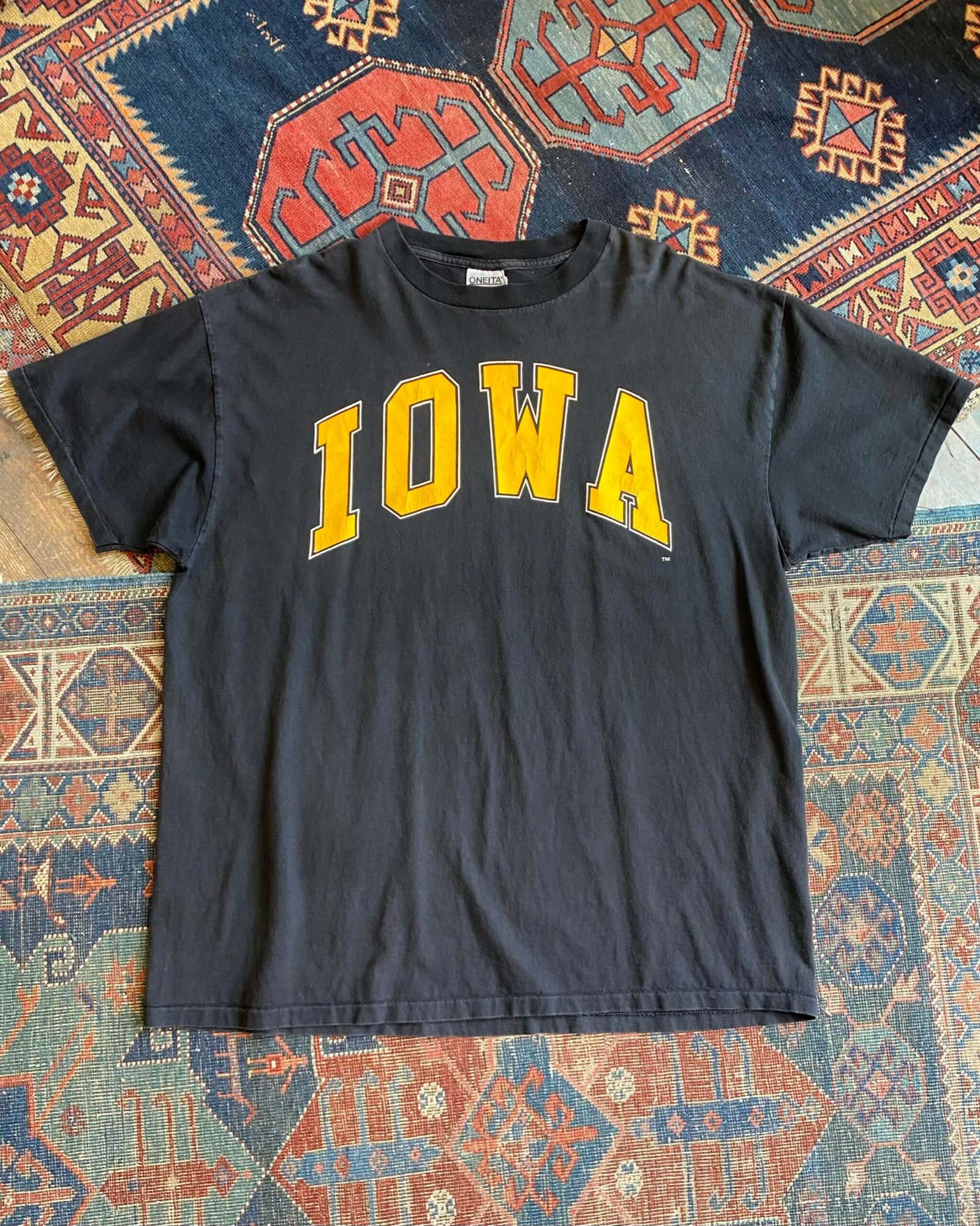 1990s Iowa Vintage Single Stitch Tee. Size XXL/3XL.